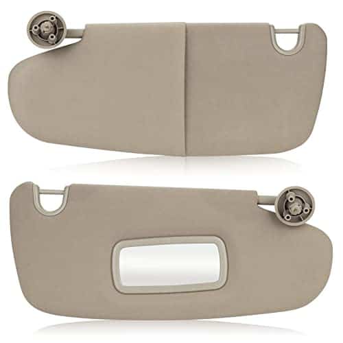 Visera solar izquierda del conductor y derecha del pasajero