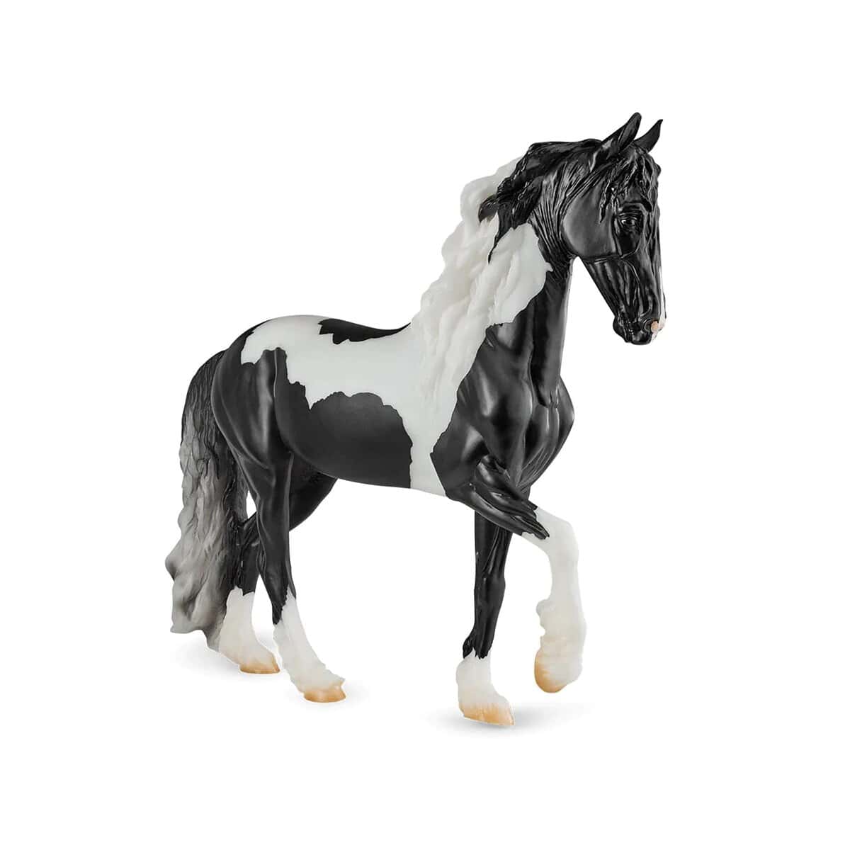 Breyer Horses Traditional Series Battleflield Angel-Ezra HP