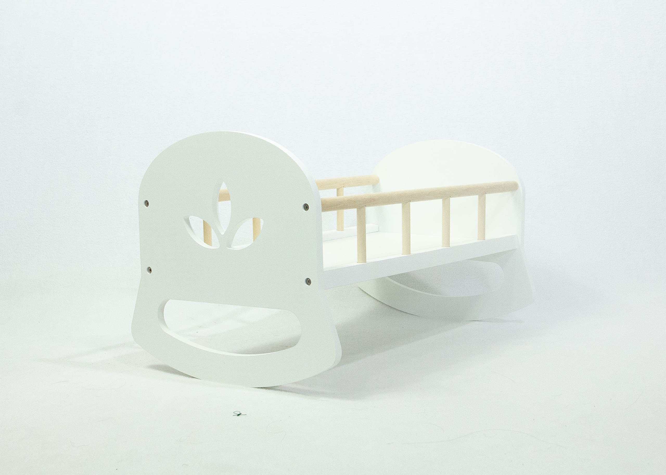 Cuna Leonora Blanca de Estilo Escandinavo para Muñecas -