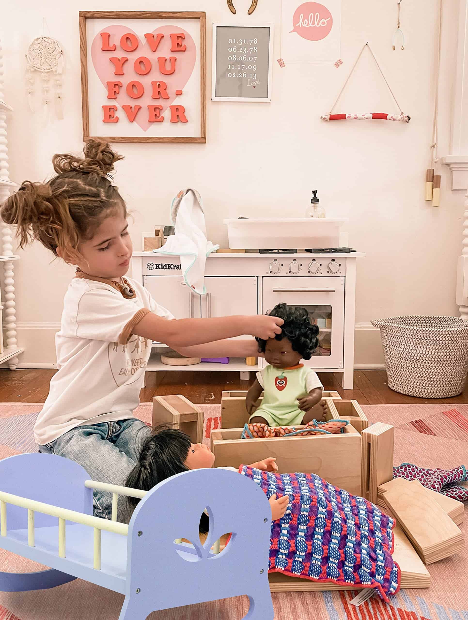 Cuna de madera escandinava Leonora - Morado - para muñecas - Imagen 5