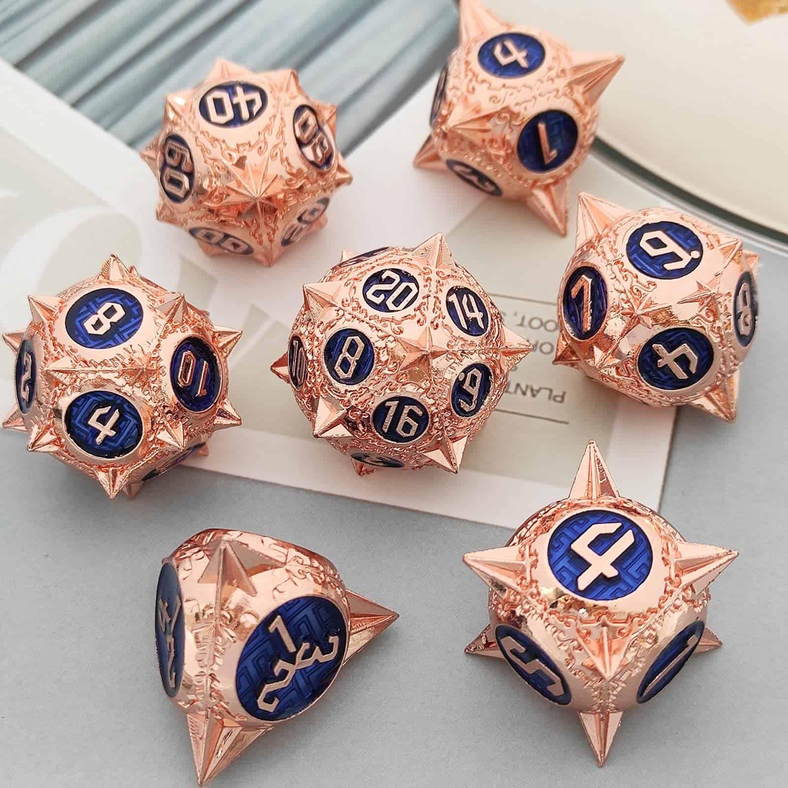 Set de dados metálicos DND AHDKEJG, RPG 7pcs Set de dados - Imagen 3