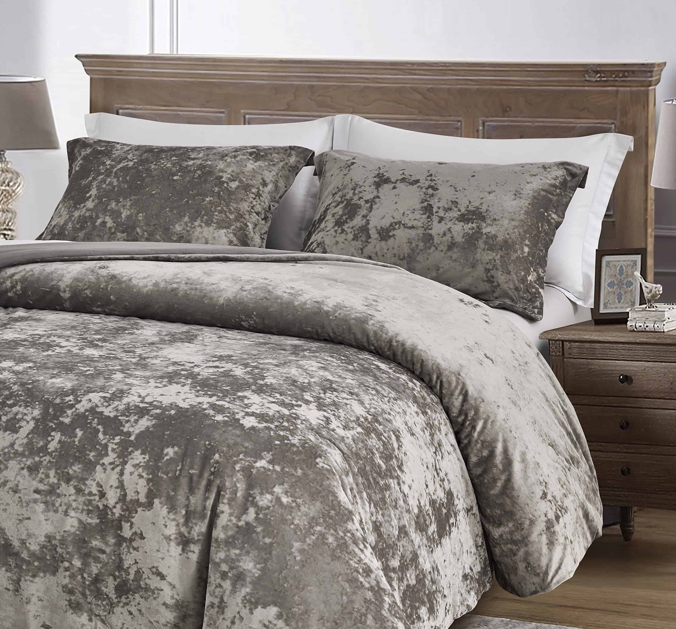 Juego de Edredón de Terciopelo Lux 3 Piezas en Gris Peltre - Imagen 4