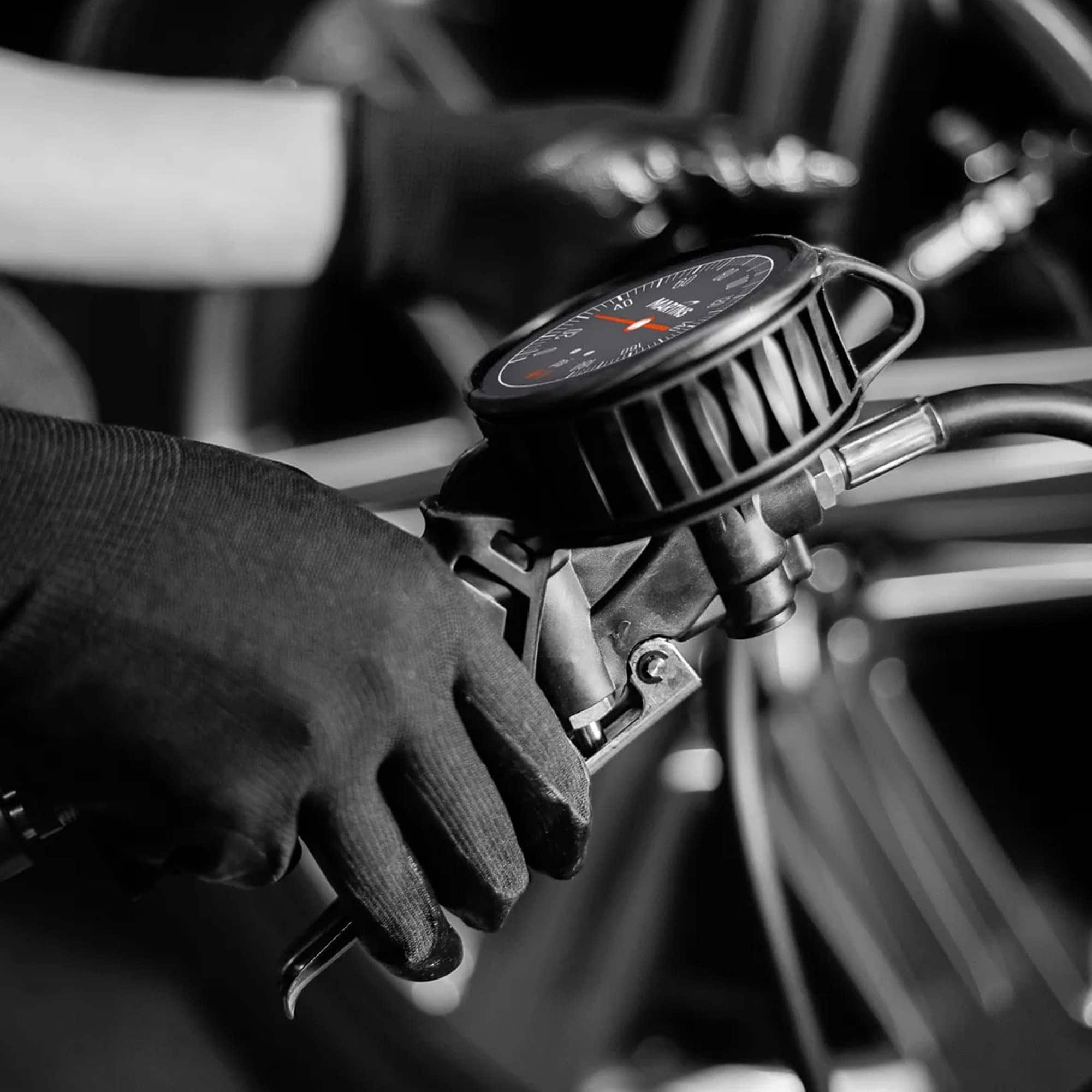 Inflador de neumáticos analógico portátil Flate Mate con - Imagen 8