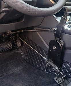 Controles Manuales para Conductores Discapacitados, Equipos