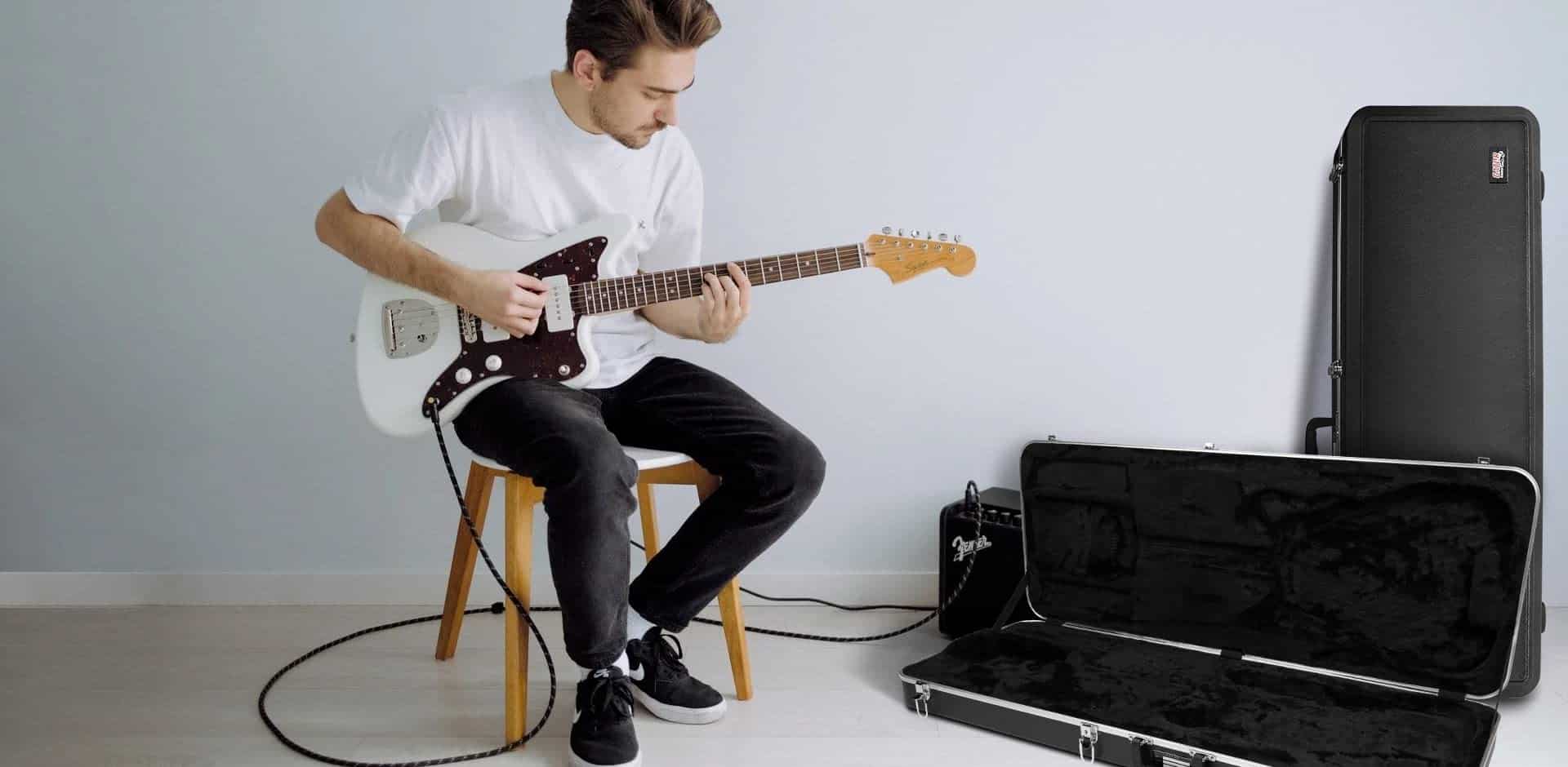 Estuche Deluxe ABS Molded para Guitarras Jazzmaster de - Imagen 8