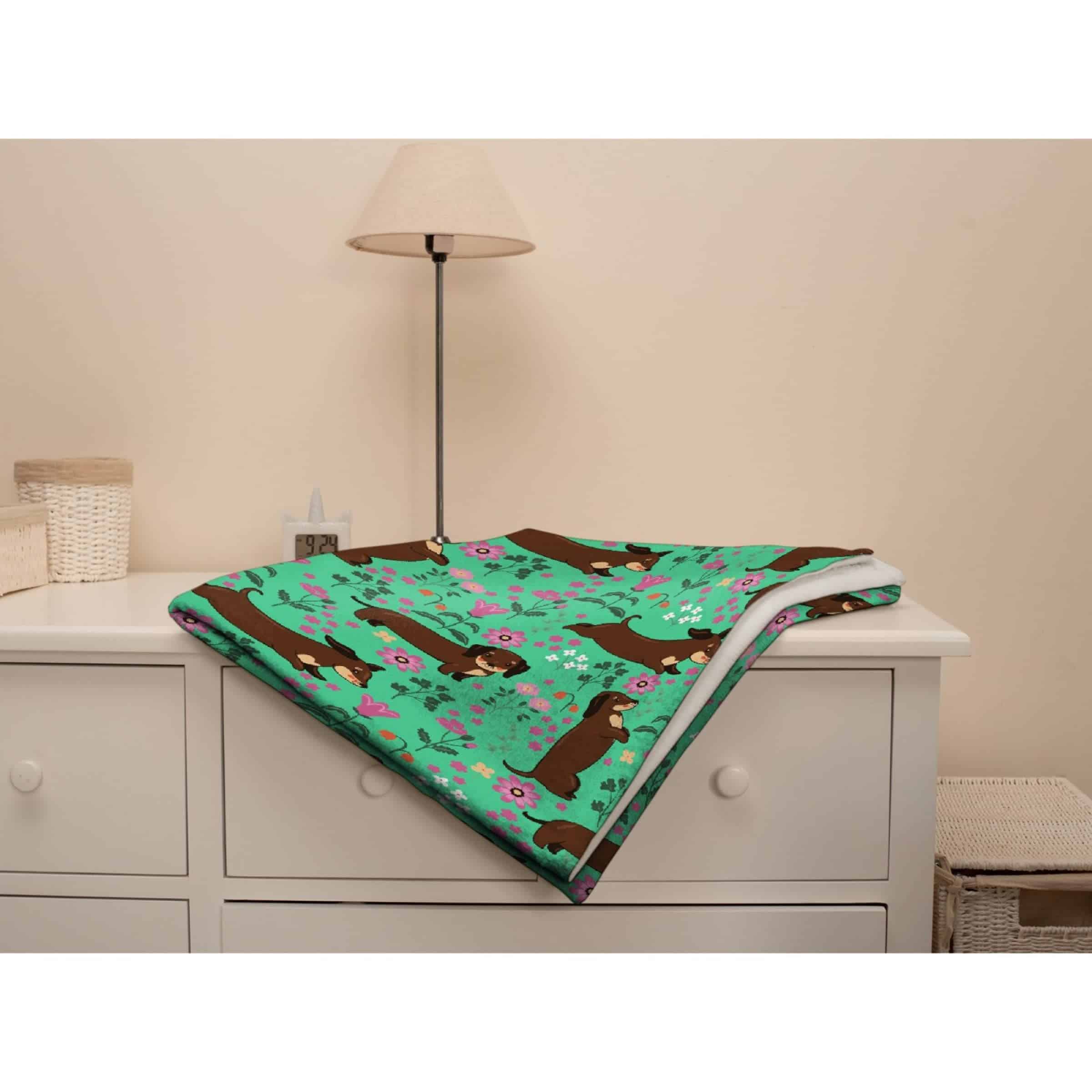 Manta ARTBLANKET Dachshund Dogs and Flowers de Franela - Imagen 7