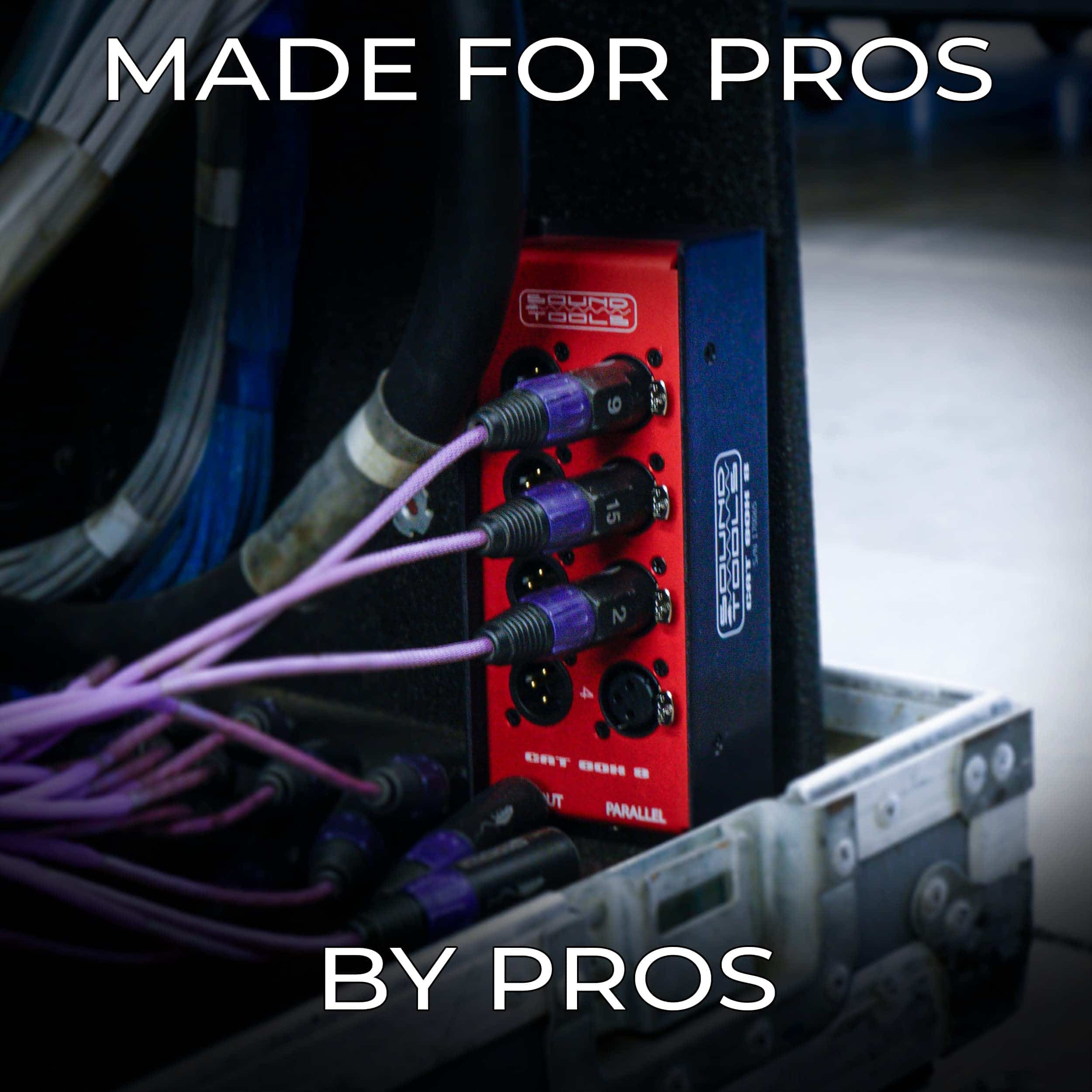 CAT Box 8 - un Duradero Cuadro de Escenario de Cuatro - Imagen 5