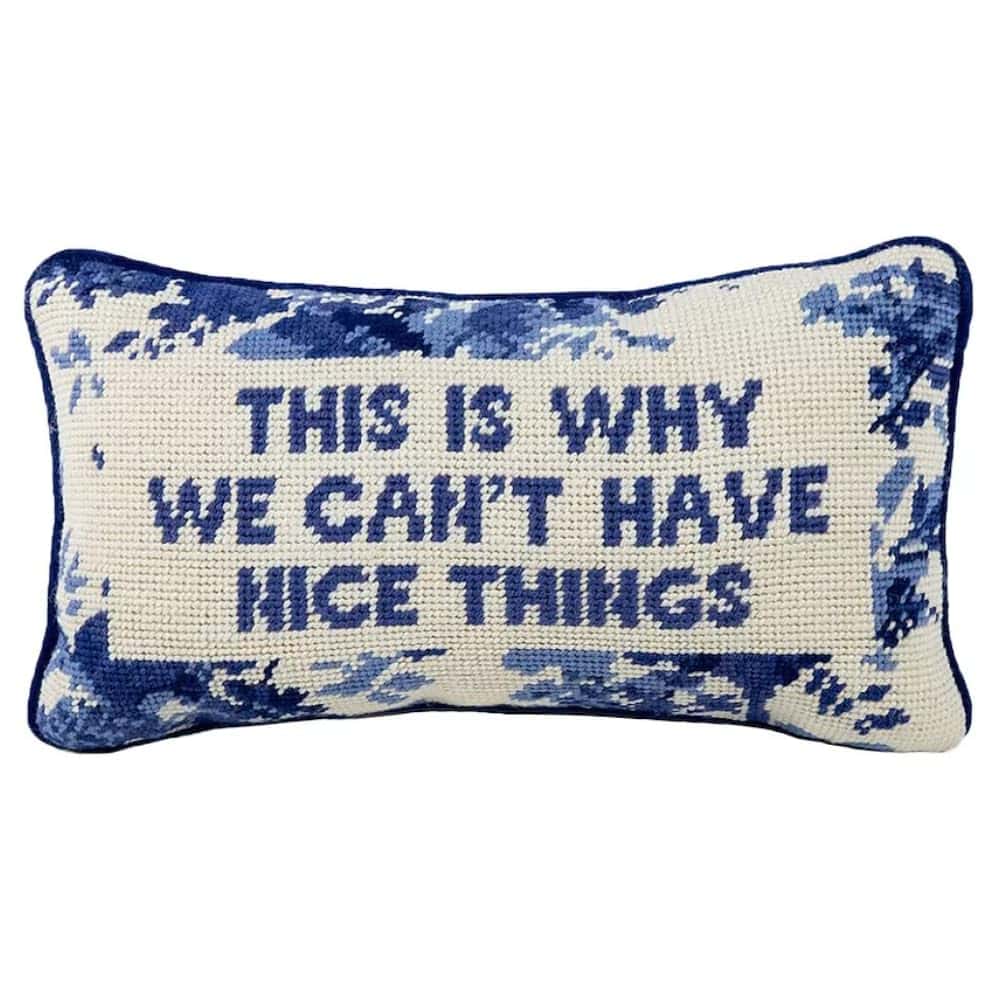 Almohada decorativa de aguja hecha a mano FURBISH - Nice