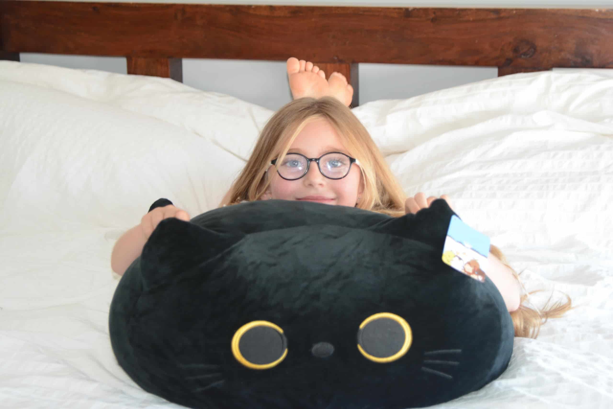 Peluche de Gato Jumbo de 29 pulgadas de World Of Plush - - Imagen 4