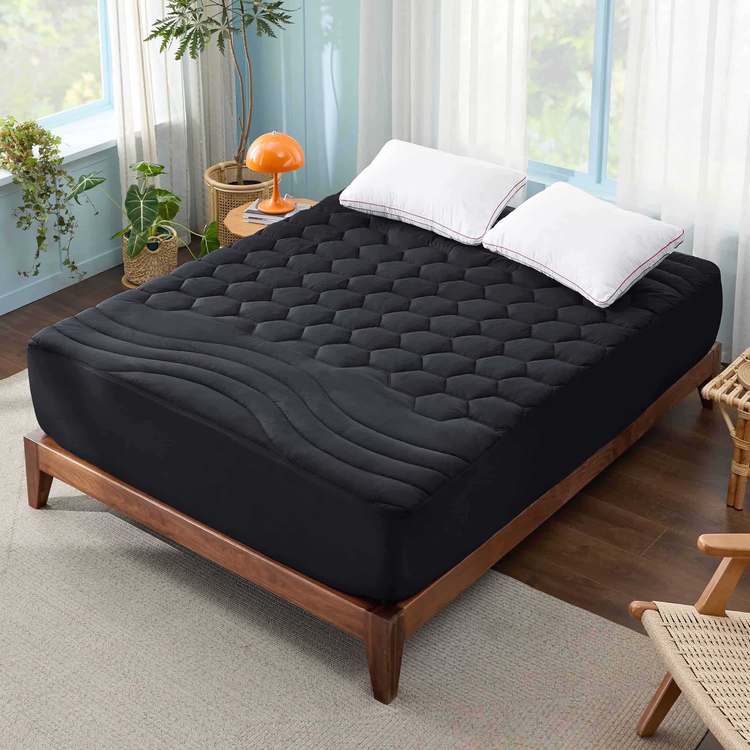 Funda de colchón acolchada ajustable Bedsure para cama - Imagen 7