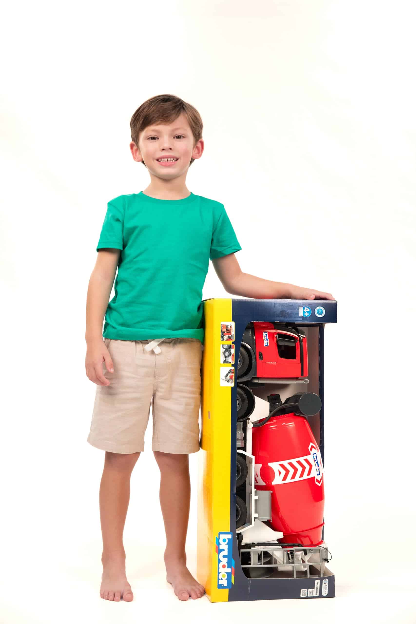 Camión mezclador de concreto Bruder 03655 MB Arocs - Imagen 4