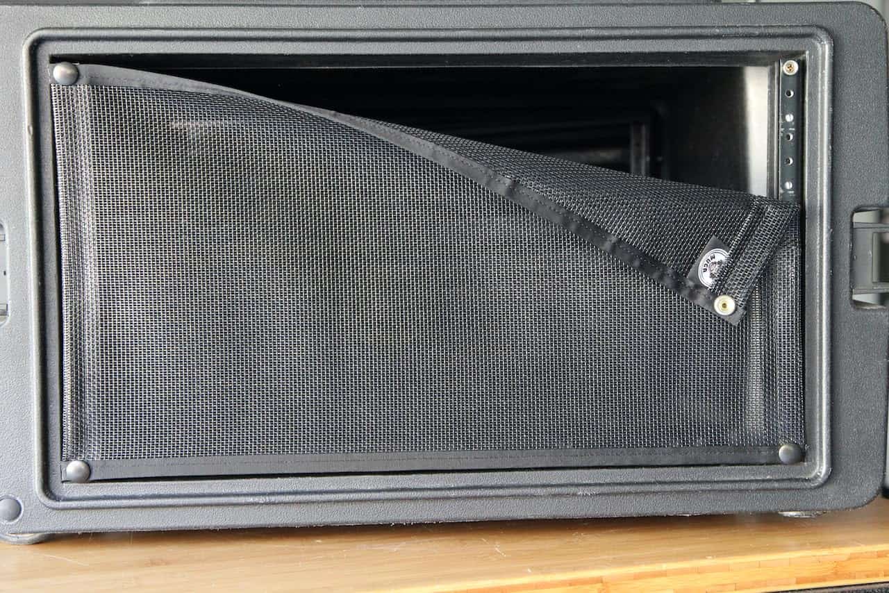 Panel de Rejilla de Montaje en Rack Snap-On de 6U con - Imagen 3