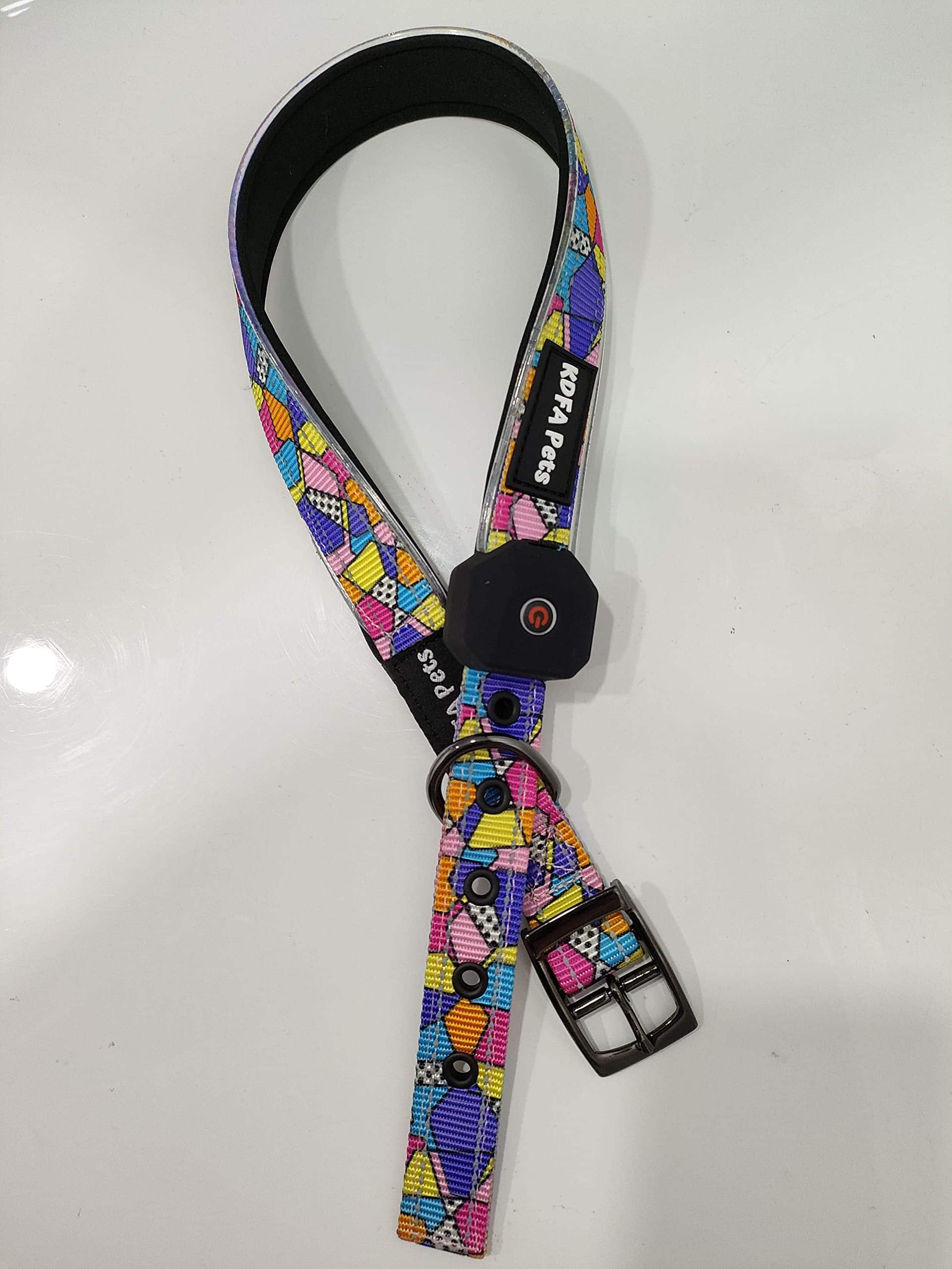 Collar LED para Perros KDFA Pets 2023 Luz Personalizada - Imagen 4