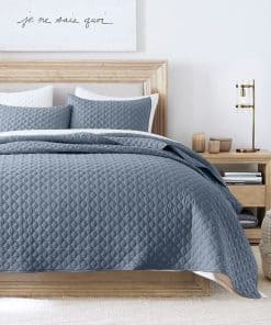 Colcha King Size HORIMOTE HOME en color Azul Claro, Ligera