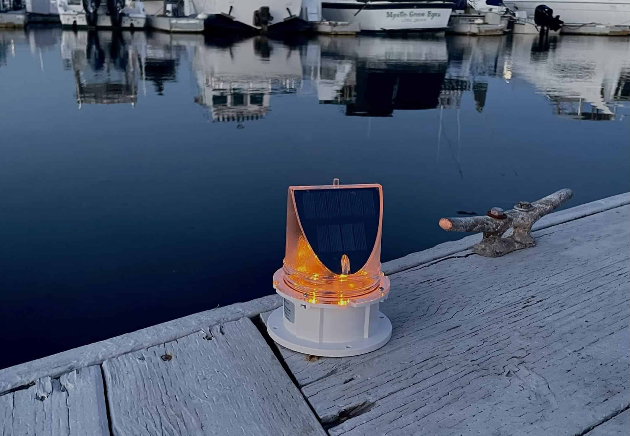 Luz de Advertencia Solar para Muelle 360 Grados - -Ámbar - Imagen 3