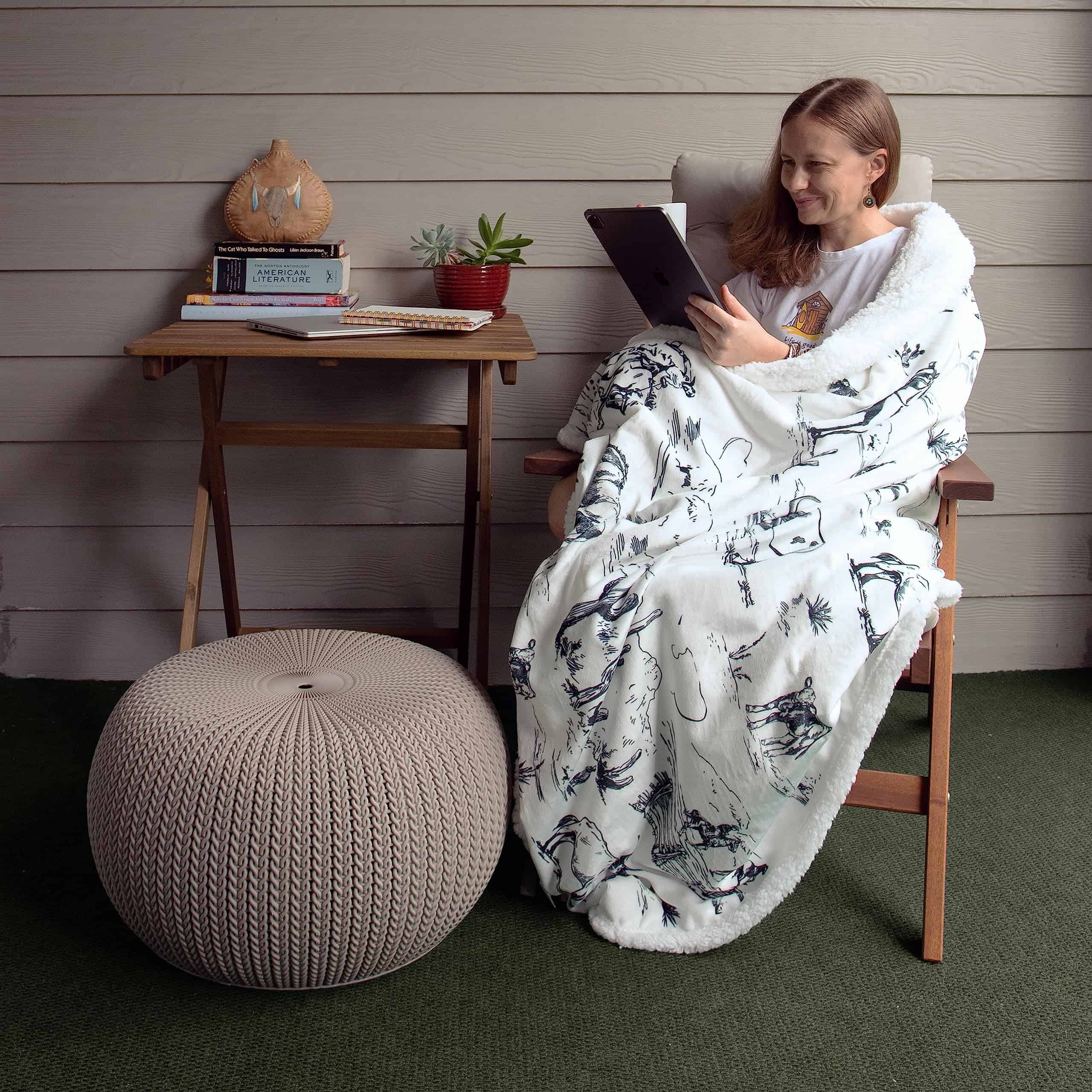 Manta Sherpa Indigo Hill by HiEnd Accents Ranch Life, - Imagen 7