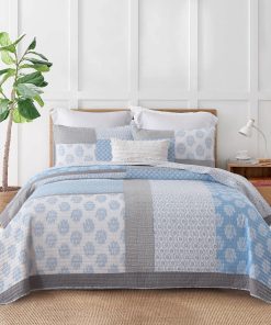 Colcha Patchwork Floral KALOOLA Azul Claro Tamaño Queen,