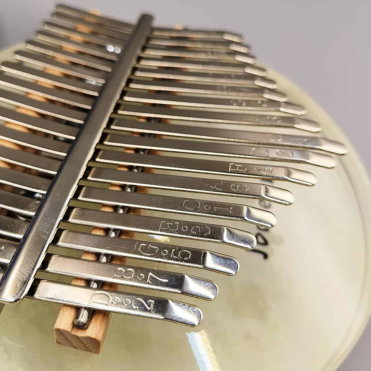 Jooleer Piano de Pulgar Kalimba Acrílico Claro en Forma de - Imagen 5