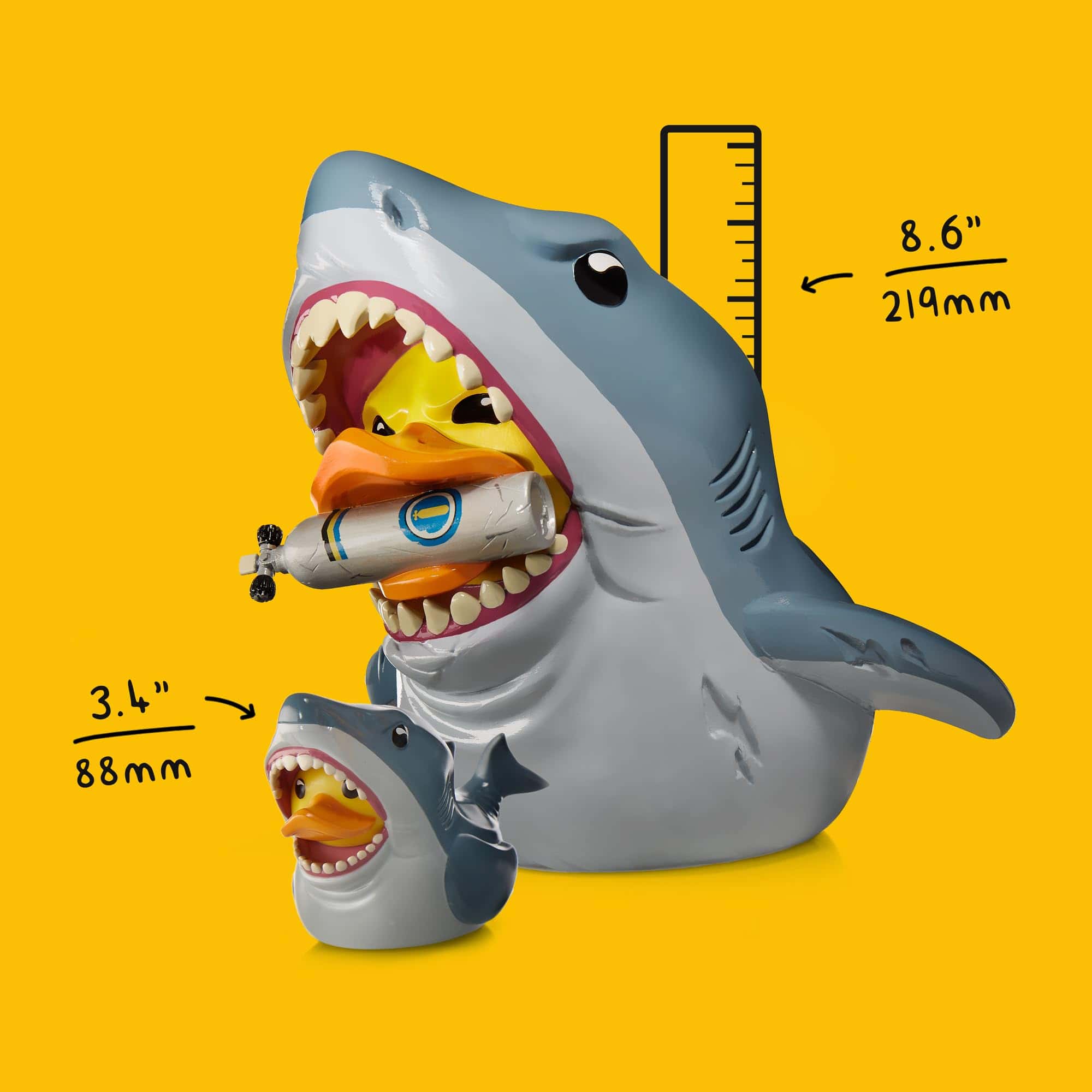 Figura de Pato de Vinilo Gigante Bruce (Botella de Gas) de - Imagen 4