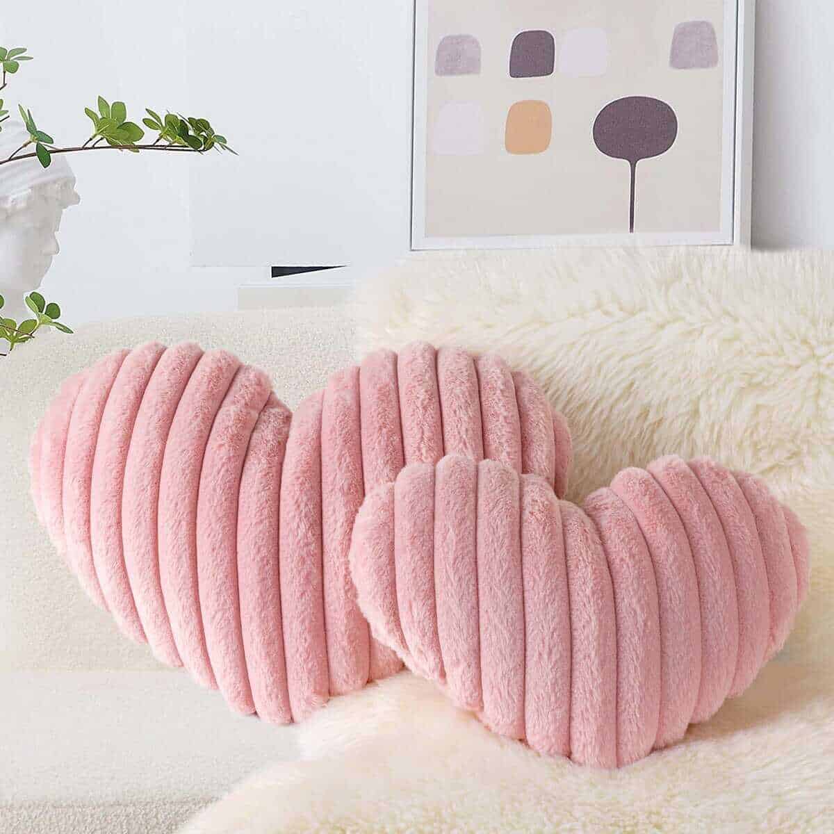 Almohada con forma de corazón, juego -Rosa claro
