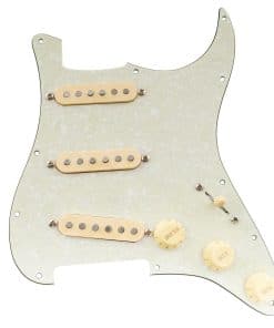 Musiclily Pro Pre-wired Pickguard Standard SSS con