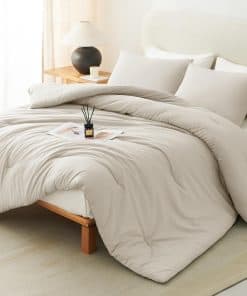 Juego de edredón CozyLux en color beige, tamaño Twin/Twin