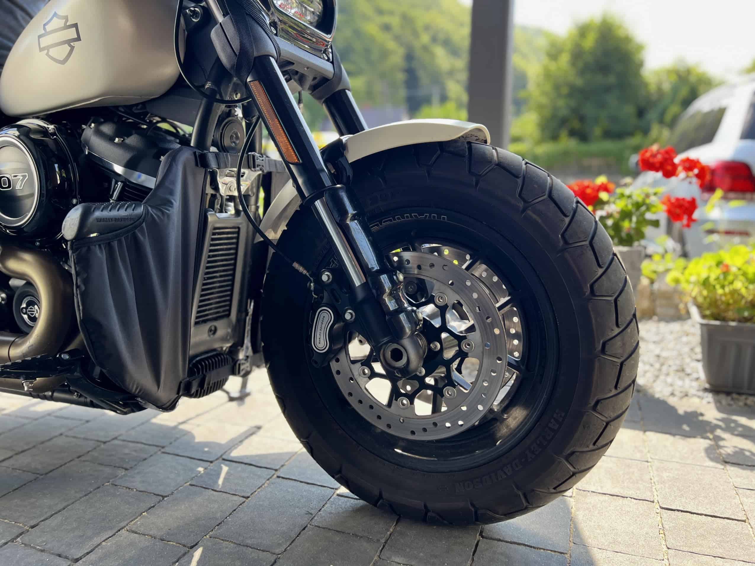 Protector salpicaduras de barra de choque para modelos HD - Imagen 3