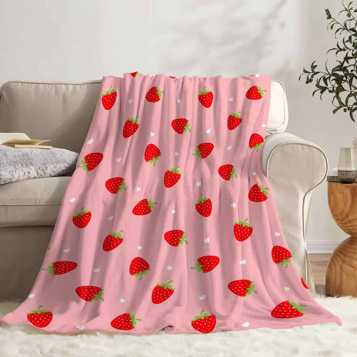 Manta de Felpa Ultra Suave Rosa con Estampado de Fresas