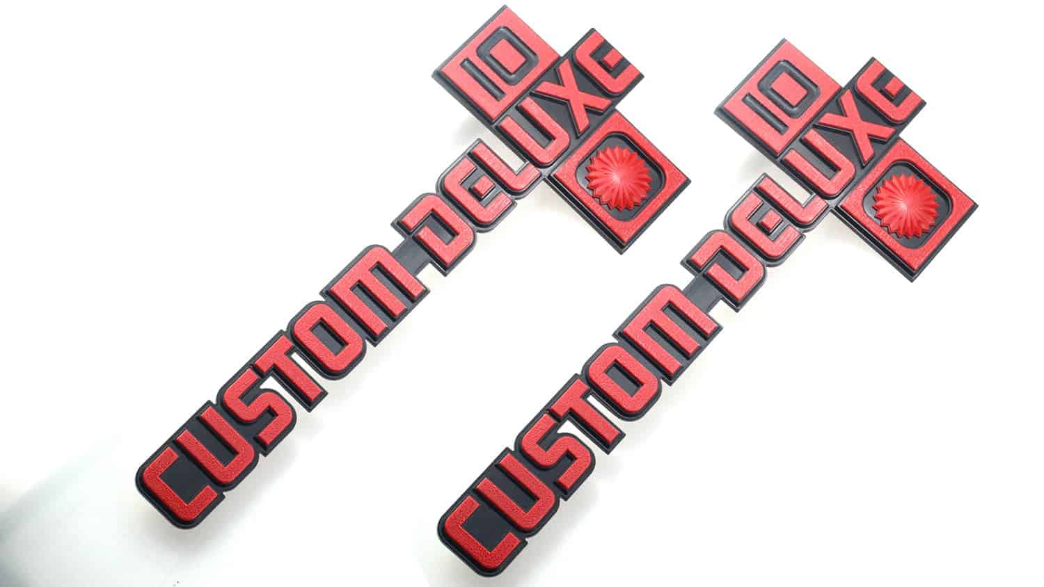 Emblema de Guardabarros Personalizado Deluxe 10 -Rojo