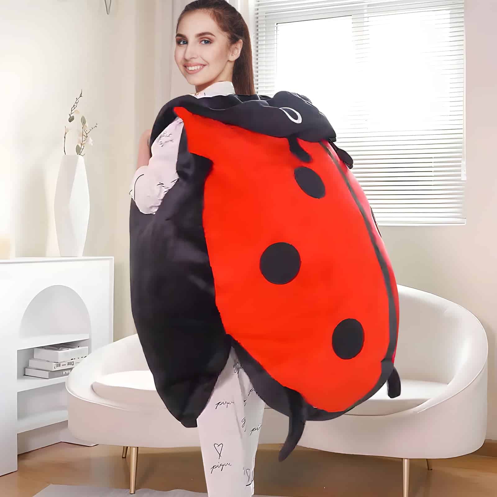 Almohada Usable Wearable Luvvybug Almohada de Peluche - Imagen 7