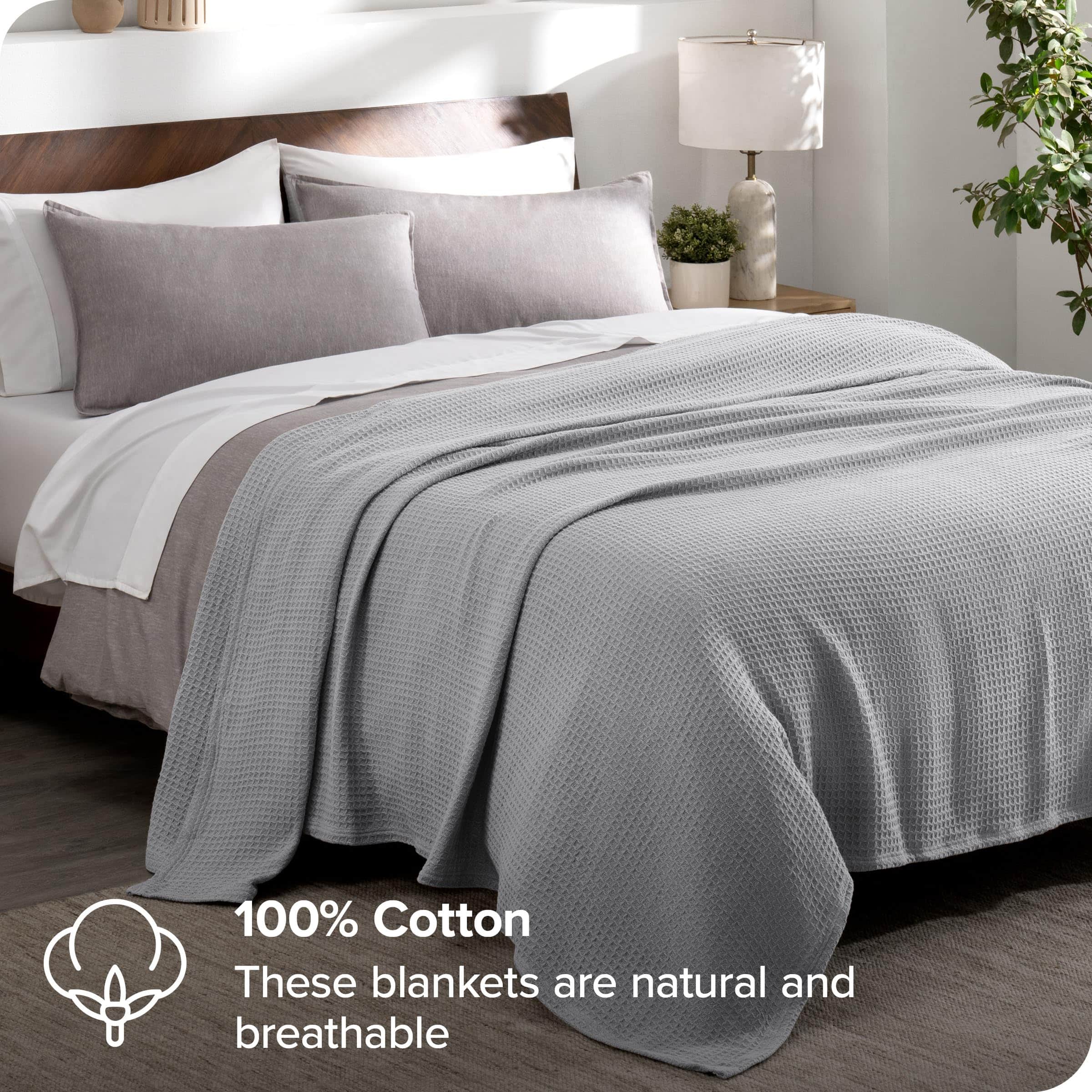 Manta de Gofre en Gris Claro de Bare Home, King 108Wx90L, - Imagen 3
