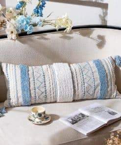 Funda de cojín decorativo lumbar BlissBlush azul de 14x36