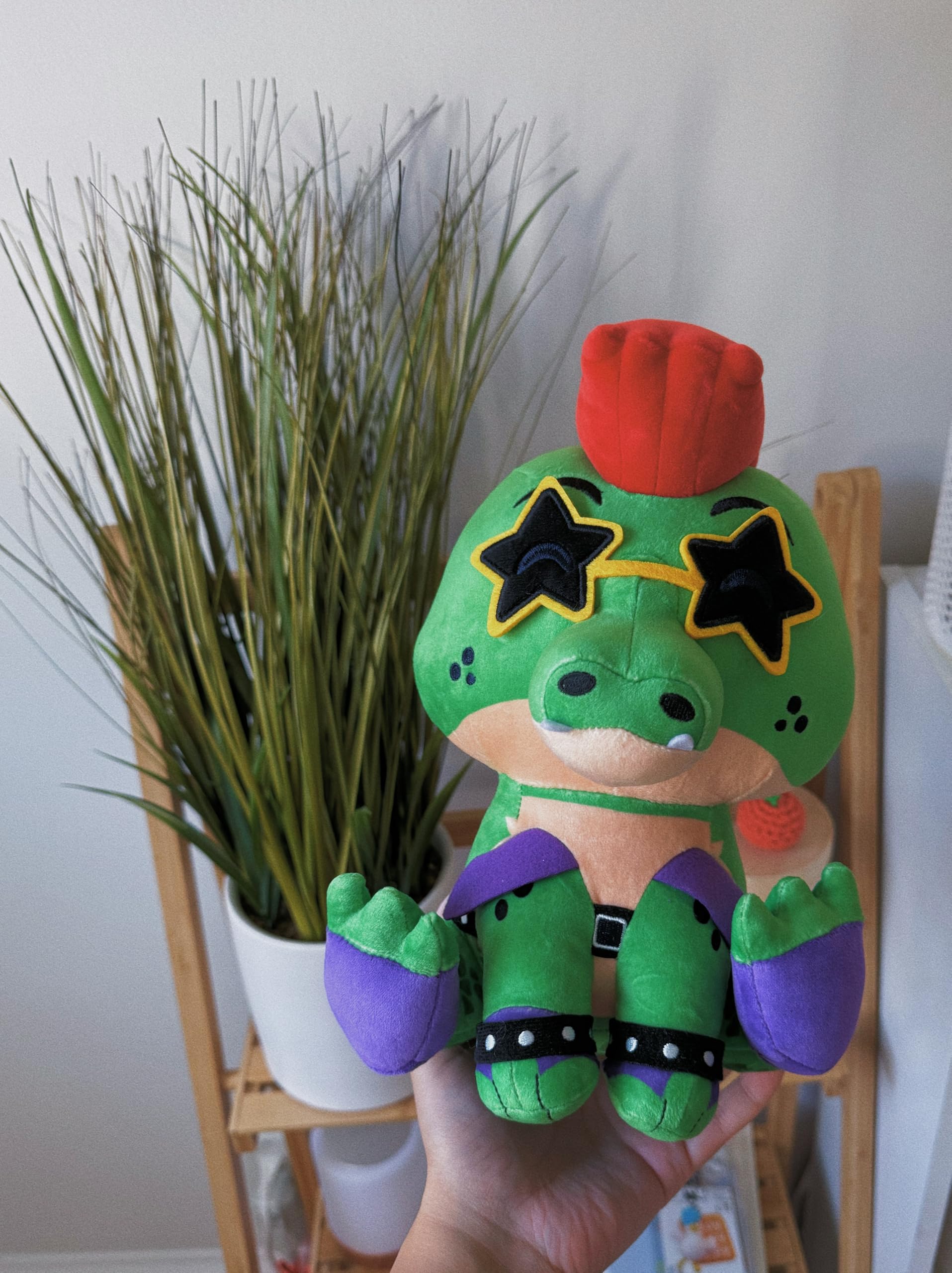 YouTooz FNAF Monty Sitting 9" Inch Plush, Peluche Monty, - Imagen 9