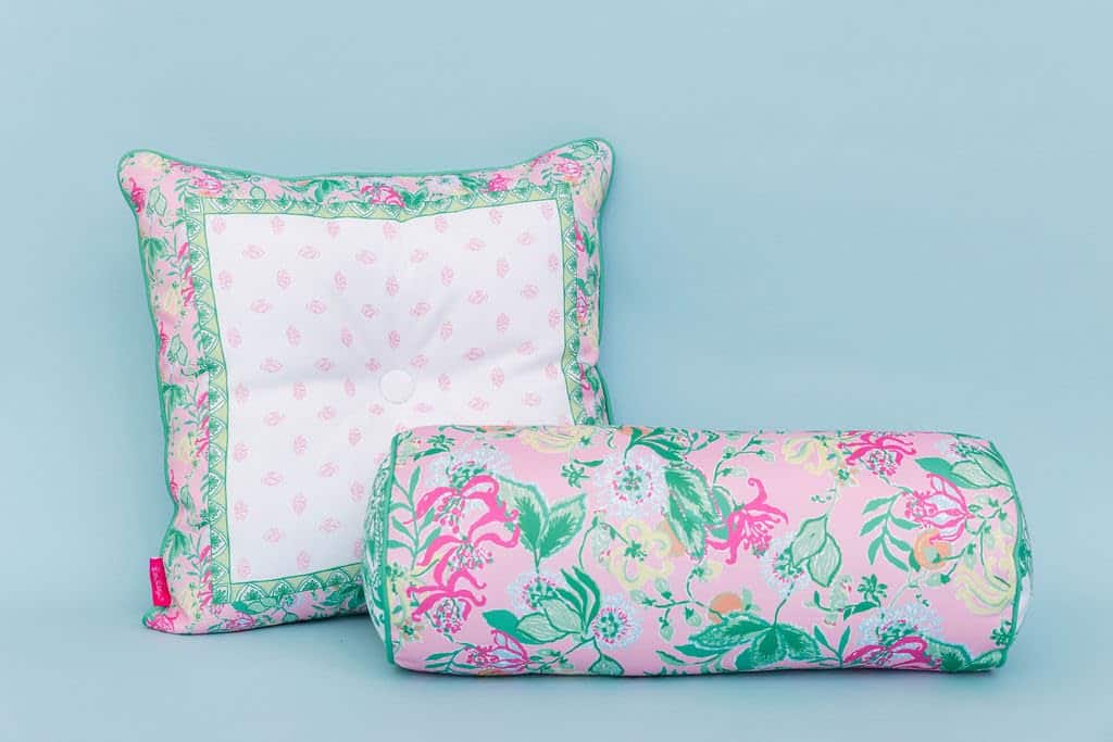 Almohada cilíndrica Lilly Pulitzer, 21x8 almohada para uso - Imagen 5