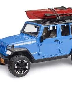 Jeep Wrangler Rubicon Unlimited con Kayak y Kayaker de