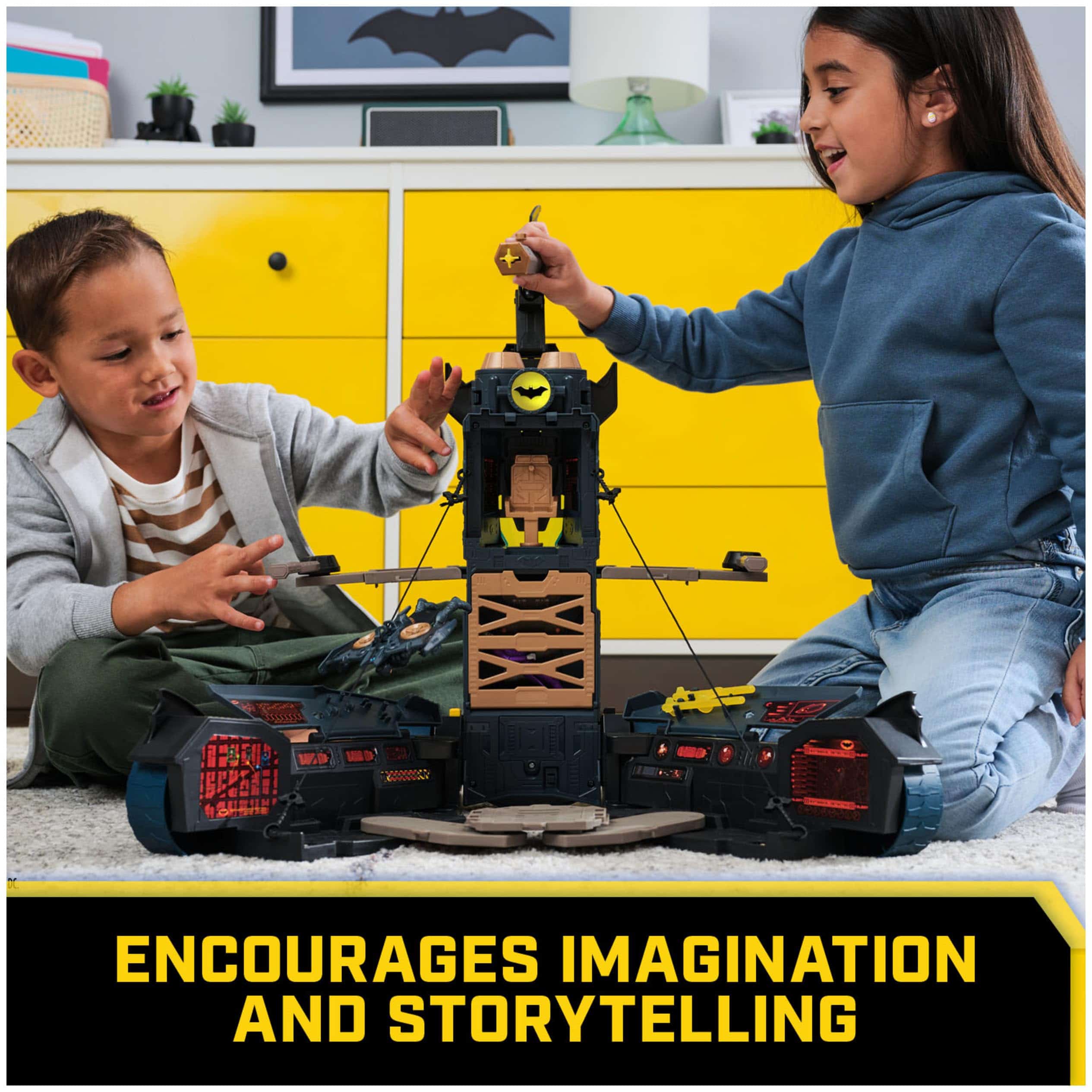 DC Comics Batman, Ultimate Transforming Batmobile Playset, - Imagen 5