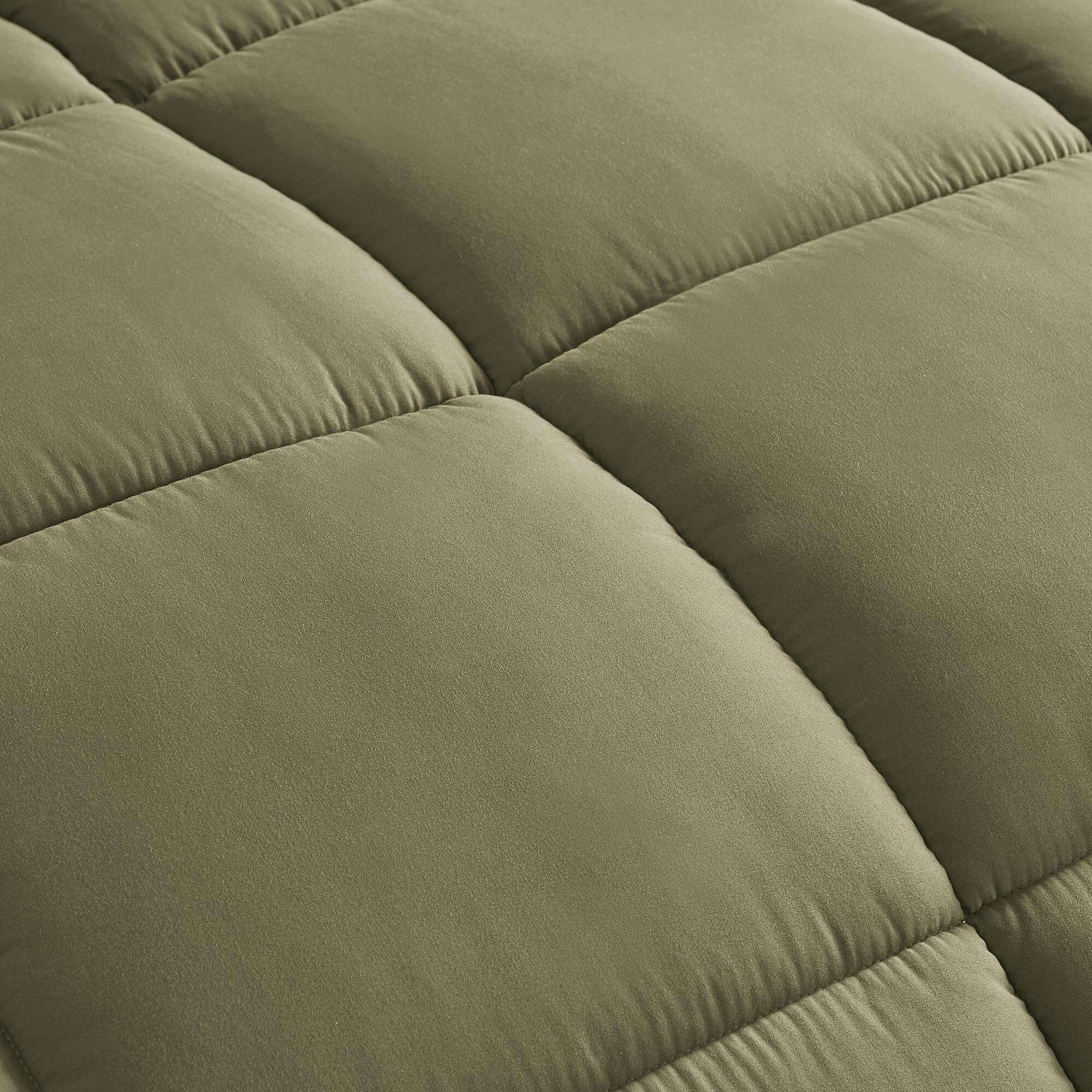 Juego de Edredón Alternativo Verde Oliva Chezmoi Collection - Imagen 3