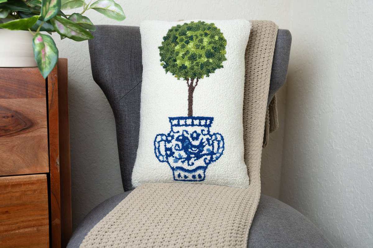 Almohada Decorativa Topiary Chinoiserie - 12 x 18 pulgadas - Imagen 5