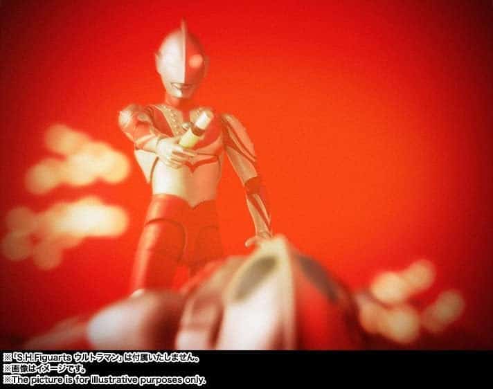 TAMASHII NATIONS Zoffy Ultraman, S.H. Figuarts - Imagen 8