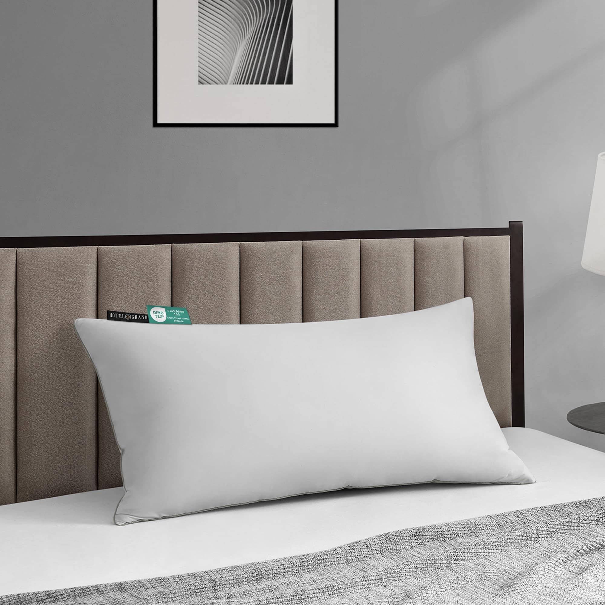 Almohada de Lujo para Cama Hotel Grand de Plumón de Fibra y