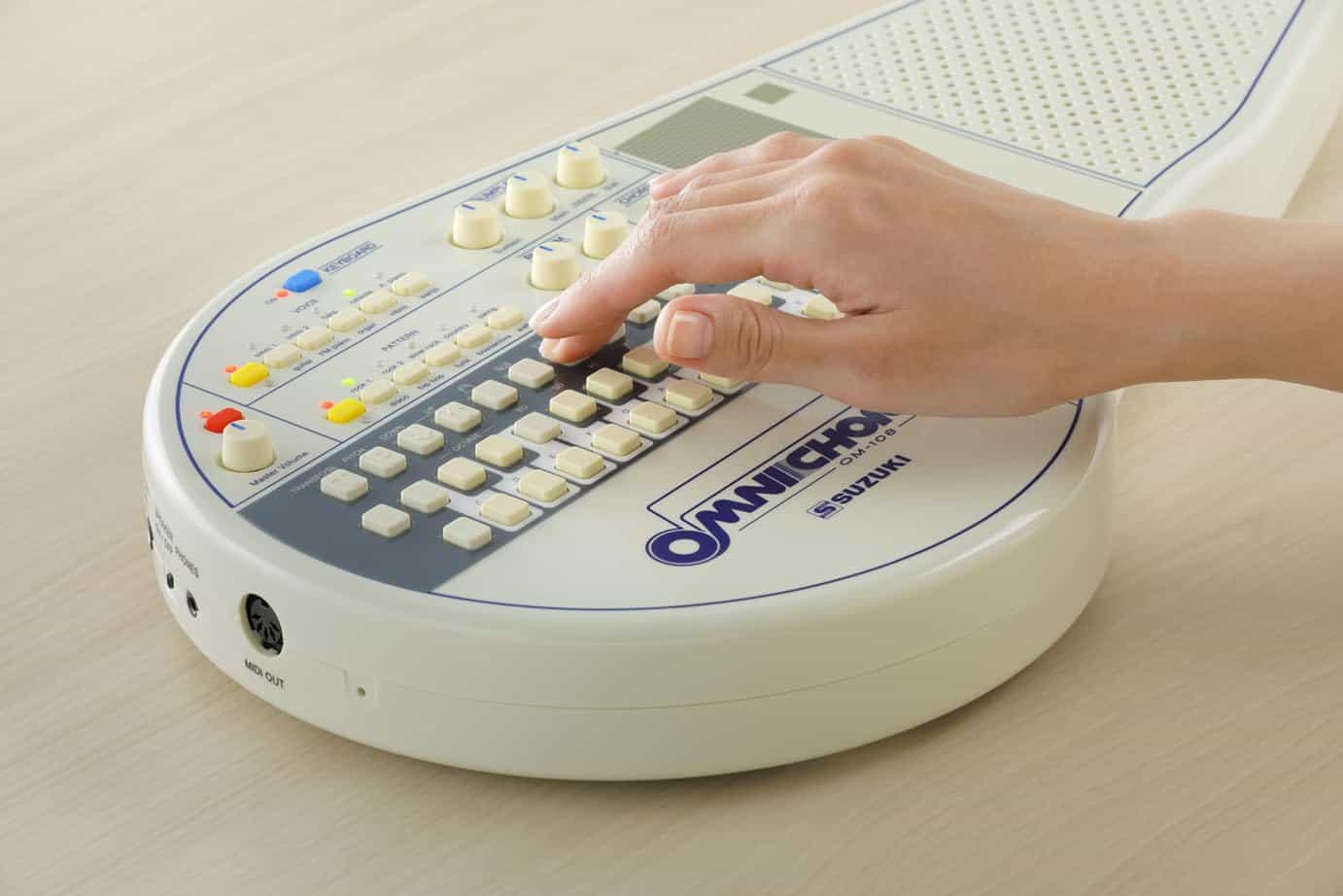 Suzuki OM-108 Omnichord - Imagen 3