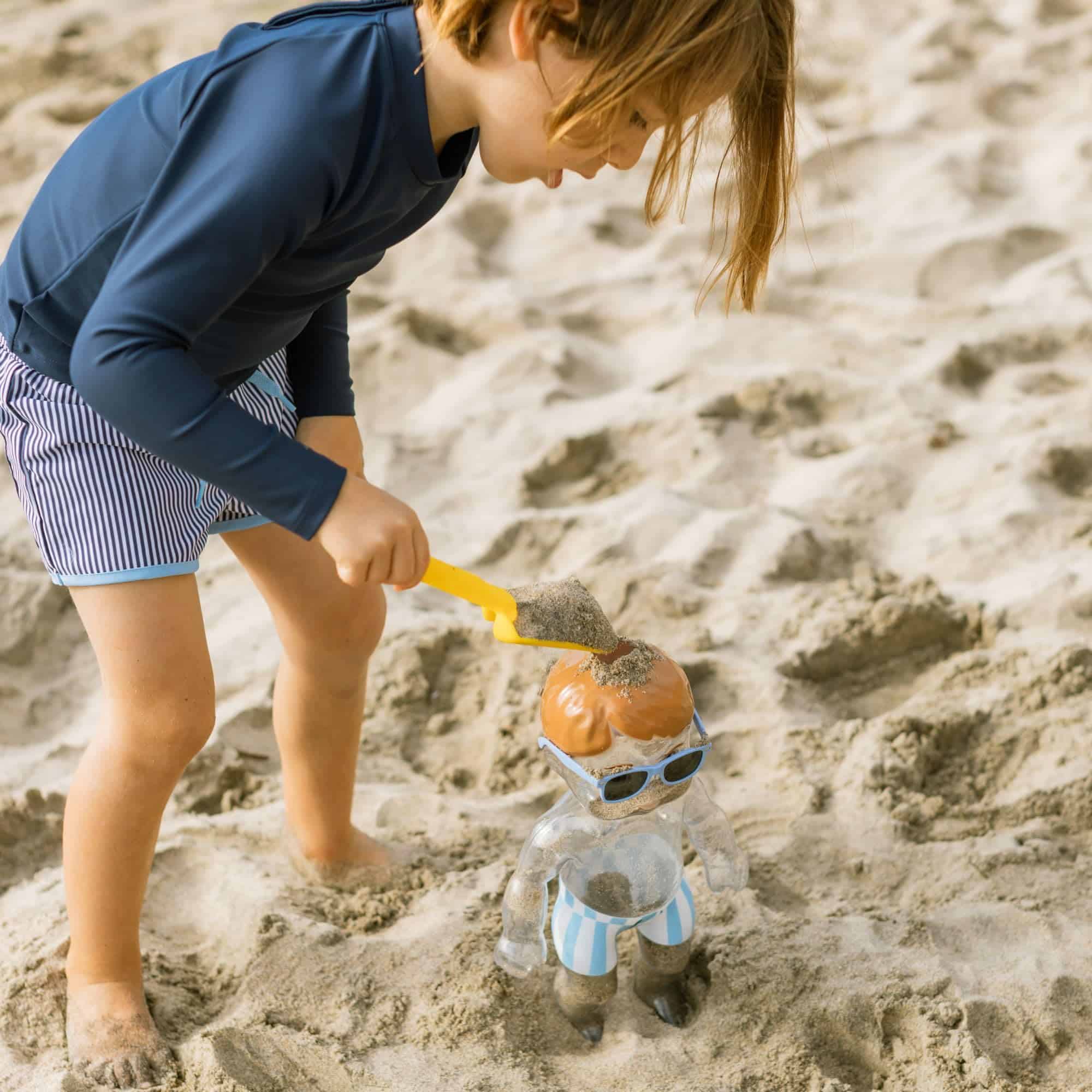 Muñeco de Playa Impermeable Marinero - Transparente, - Imagen 5