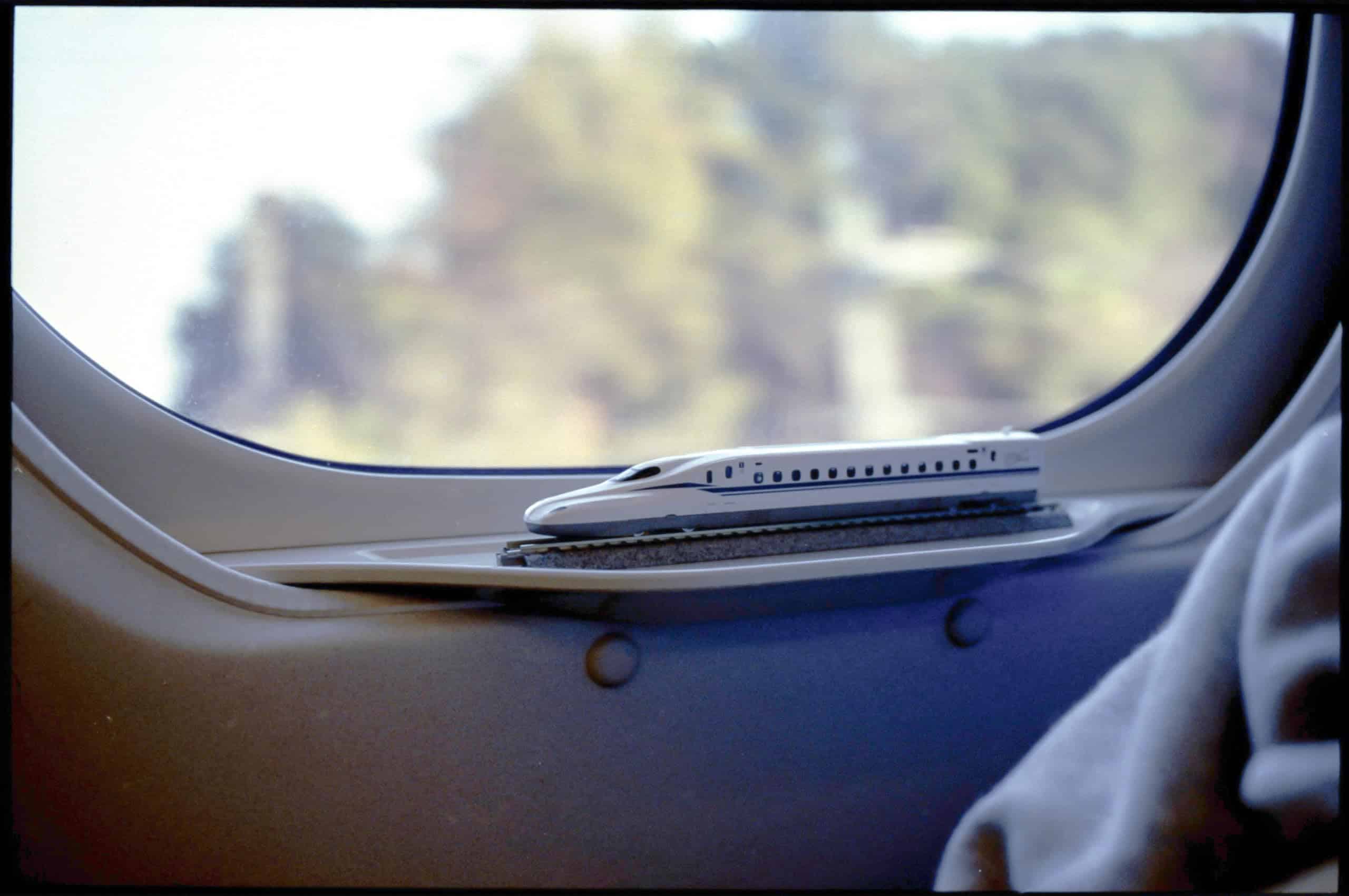 Modelo de Tren de Ferrocarril Kato Traveling N Gauge E5 - Imagen 5