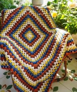 Manta de Ganchillo Hecha a Mano Estilo Suéter con Cuadros