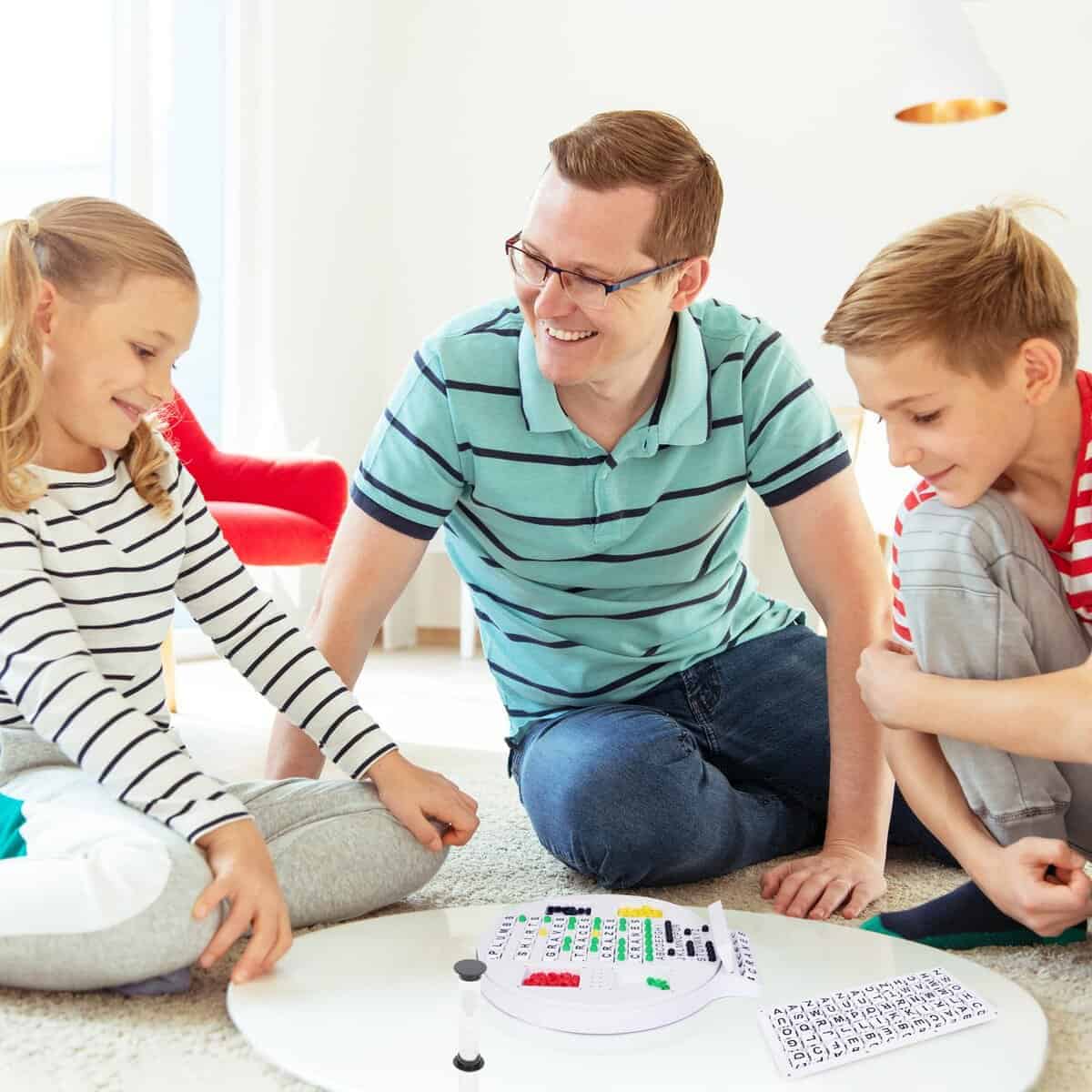 Juego de Cartas Boardle Family, Rompecabezas de Descifrado - Imagen 4