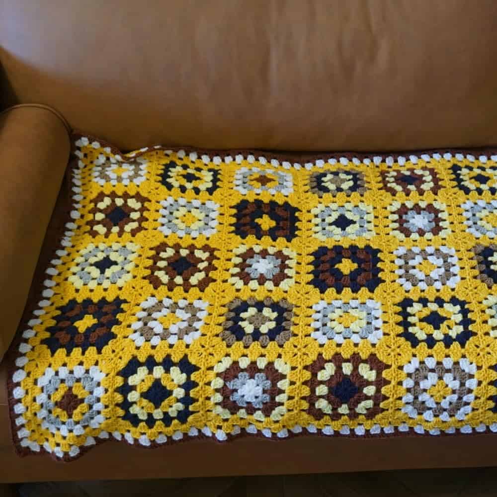 Manta de Ganchillo Cuadrado de la Abuela Hecha a Mano, - Imagen 5