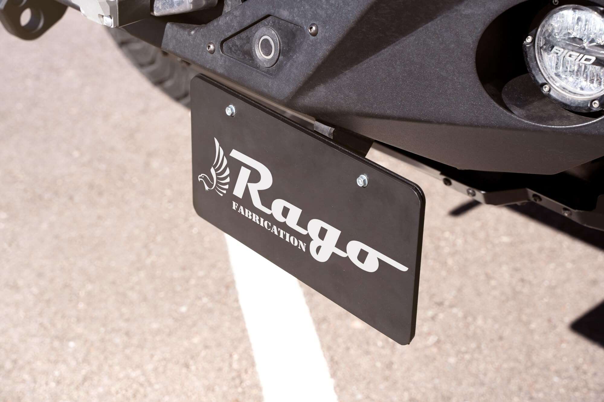 Soporte de placa de matrícula del parachoques delantero - Imagen 9