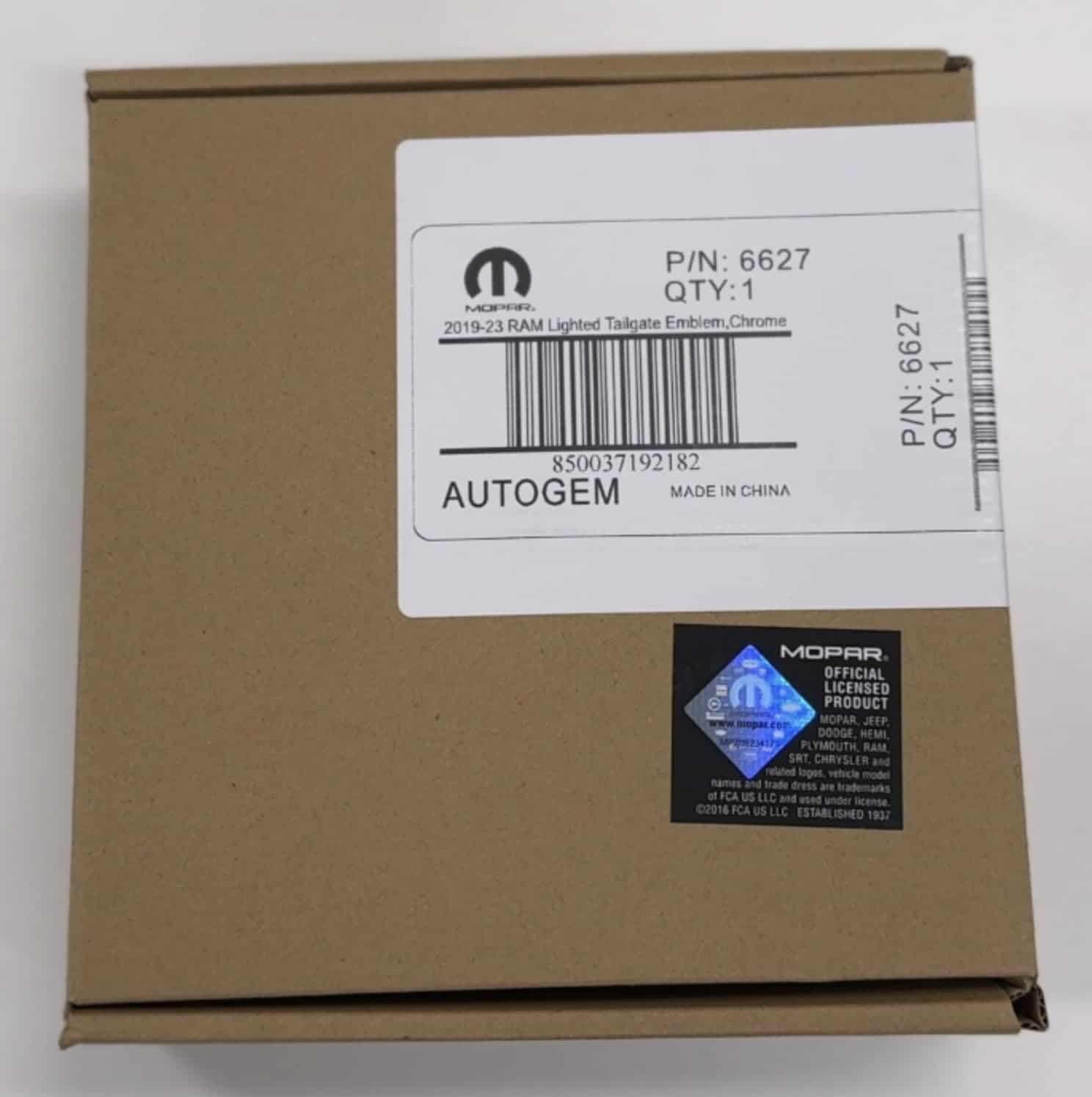 Emblema iluminado para portón trasero RAM 2019-23, cromado - Imagen 6