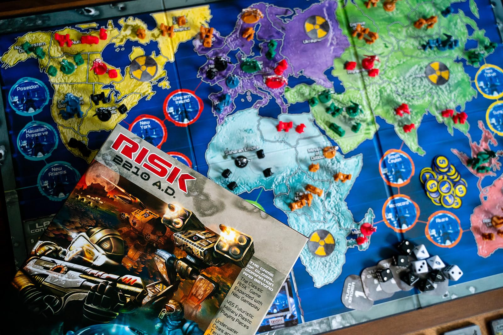 Renegade Game Studios: Risk 2210 A.D. - Juego de Risk, - Imagen 6