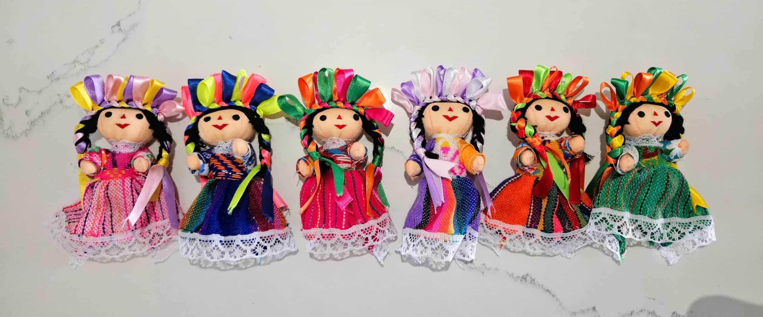 Paquete de 6 lindas muñecas de trapo mexicanas hechas a - Imagen 4